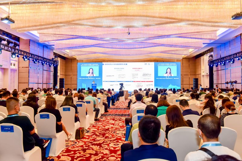 2021年信息技术应用创新产业发展高峰论坛举行， 麒麟信安受邀出席并领奖